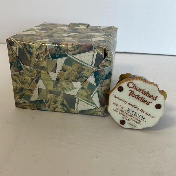 Cherished Teddies by Enesco “Anxiously Awaiting The Arrival” - Picture 3 of 14